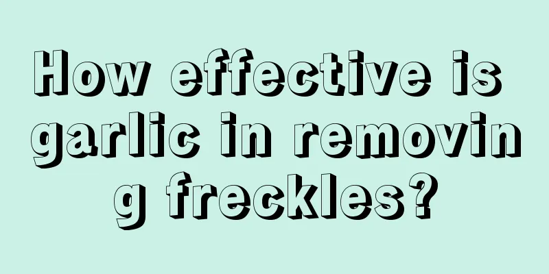 How effective is garlic in removing freckles?