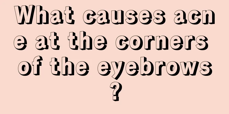 What causes acne at the corners of the eyebrows?