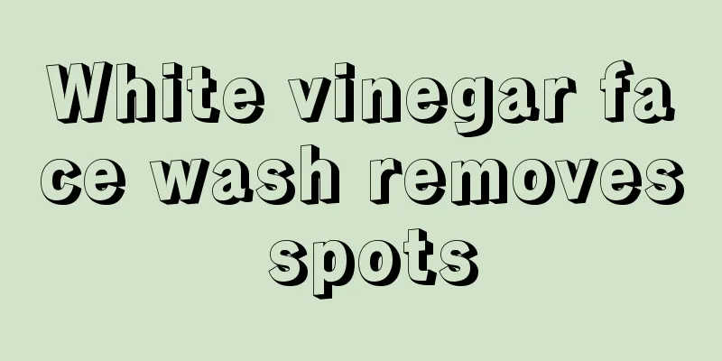 White vinegar face wash removes spots